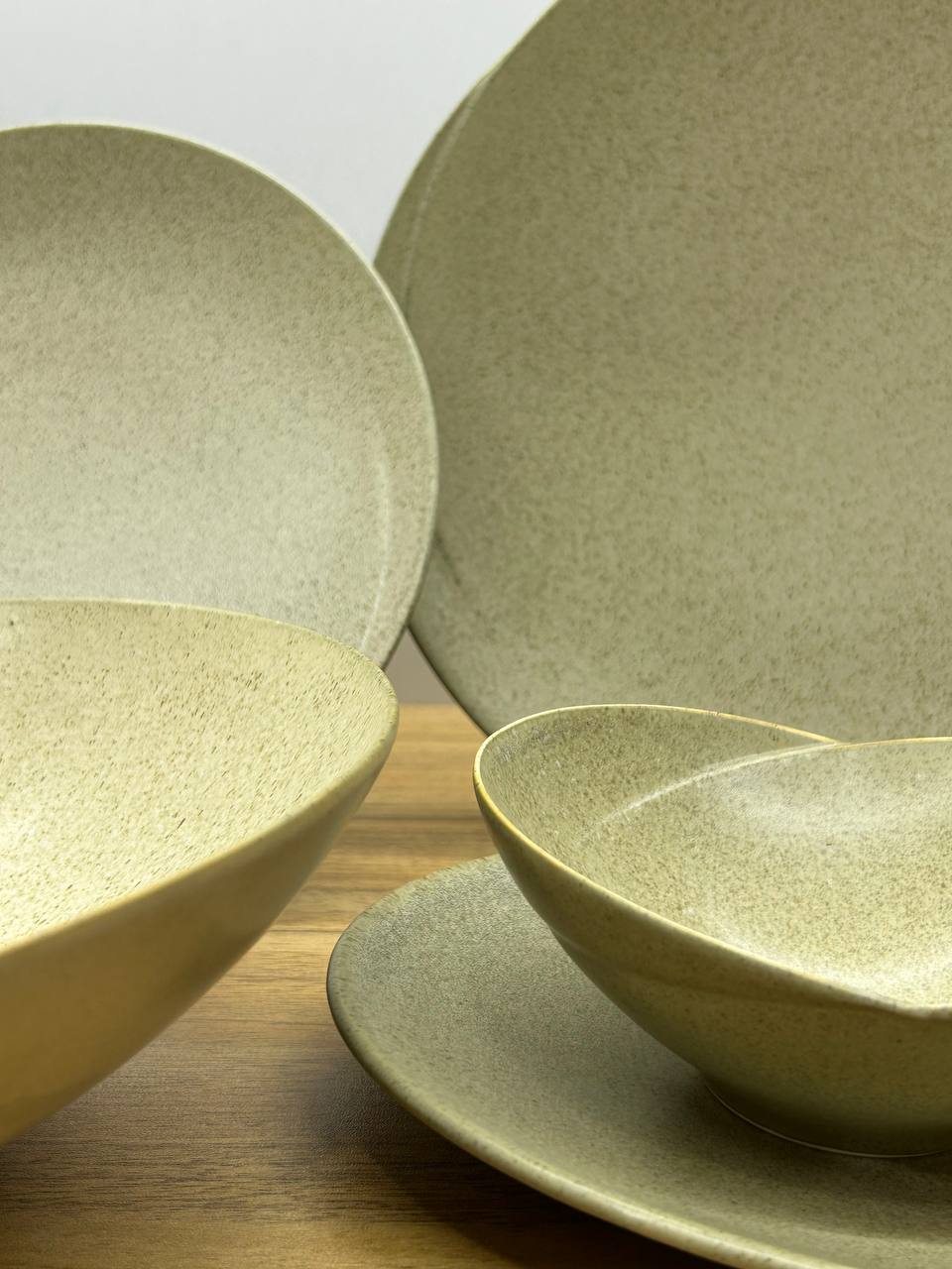 GEO dinner set 46 pcs