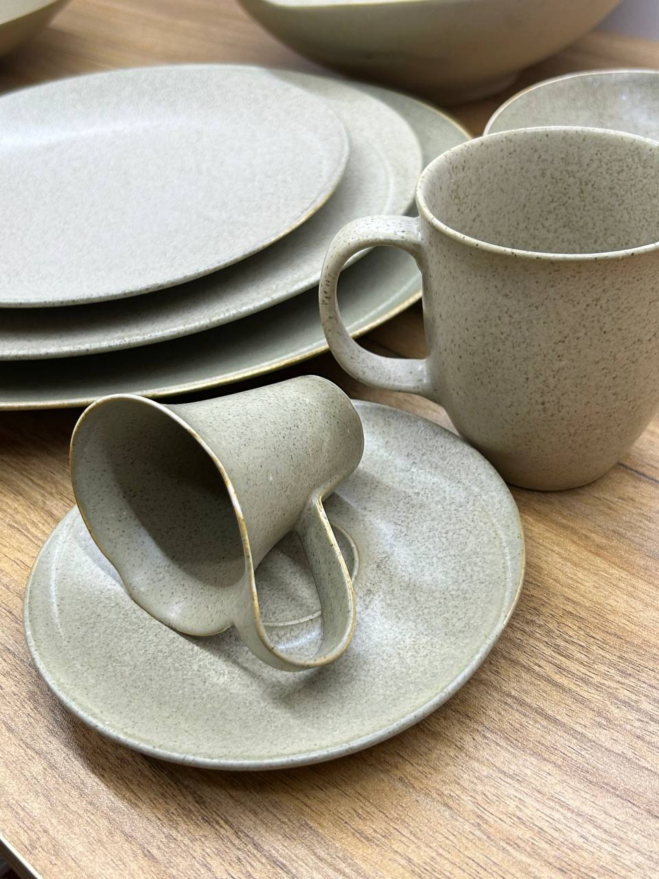 GEO dinner set 46 pcs
