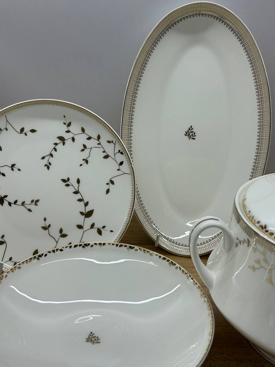 QUEEN CHARM dinner set 60 pcs