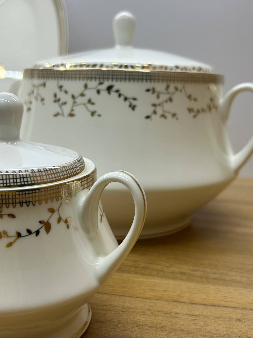 QUEEN CHARM dinner set 60 pcs