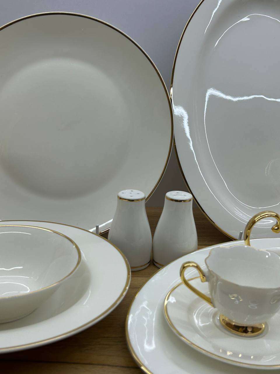 ROYAL CHARM dinner set 60 pcs