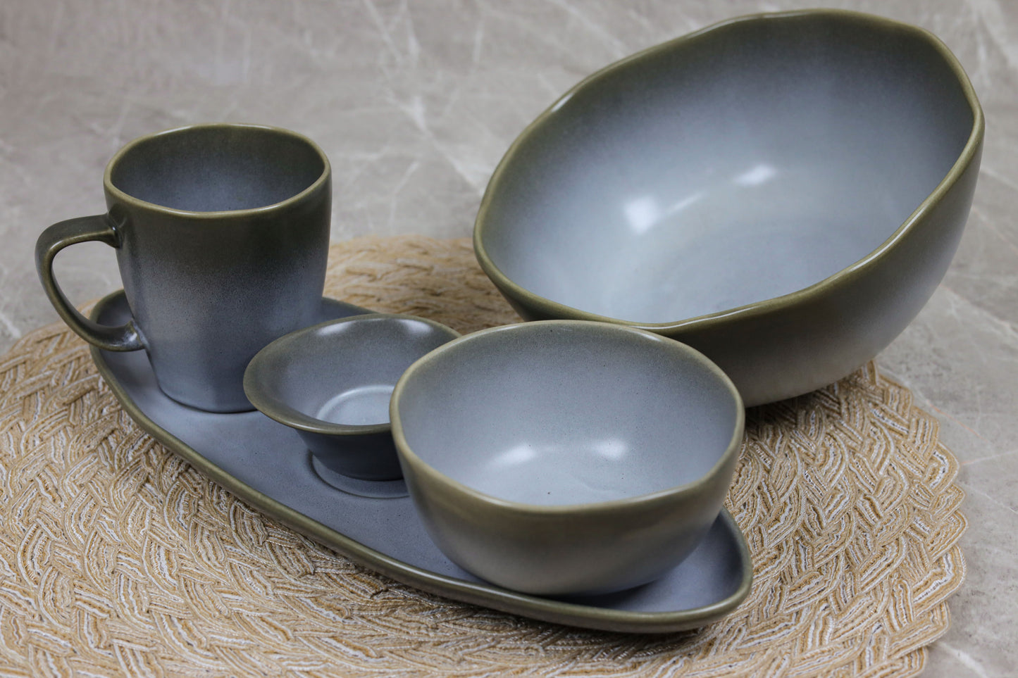 BLACK SHINY MAT dinner set 32 pcs