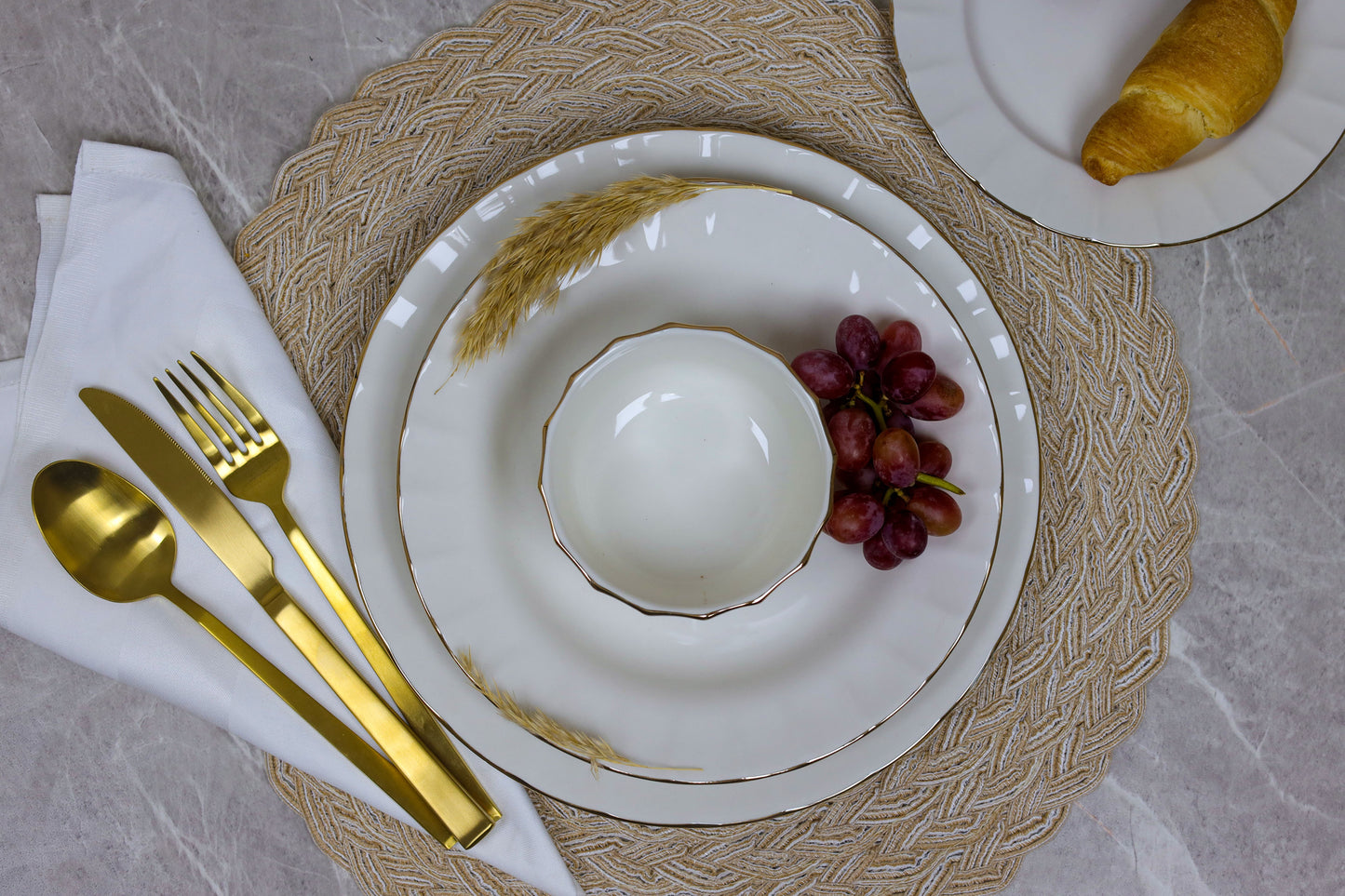 CLASSIC WHITE dinner set 24 pcs
