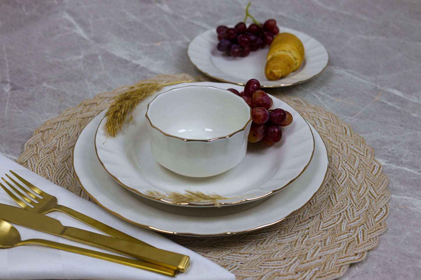 CLASSIC WHITE dinner set 24 pcs