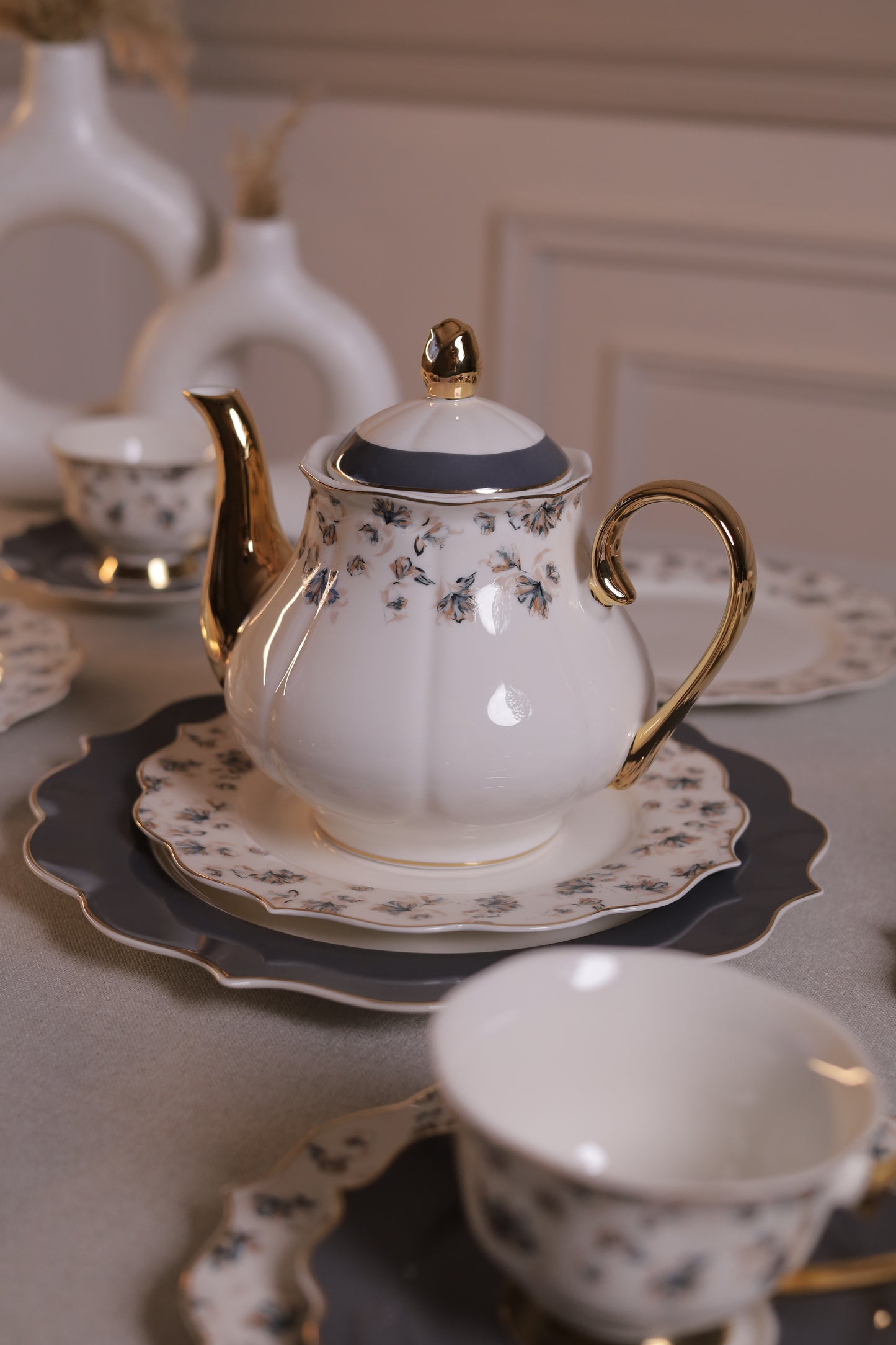 EARL GREY Tea and Gateau Set 24 pcs