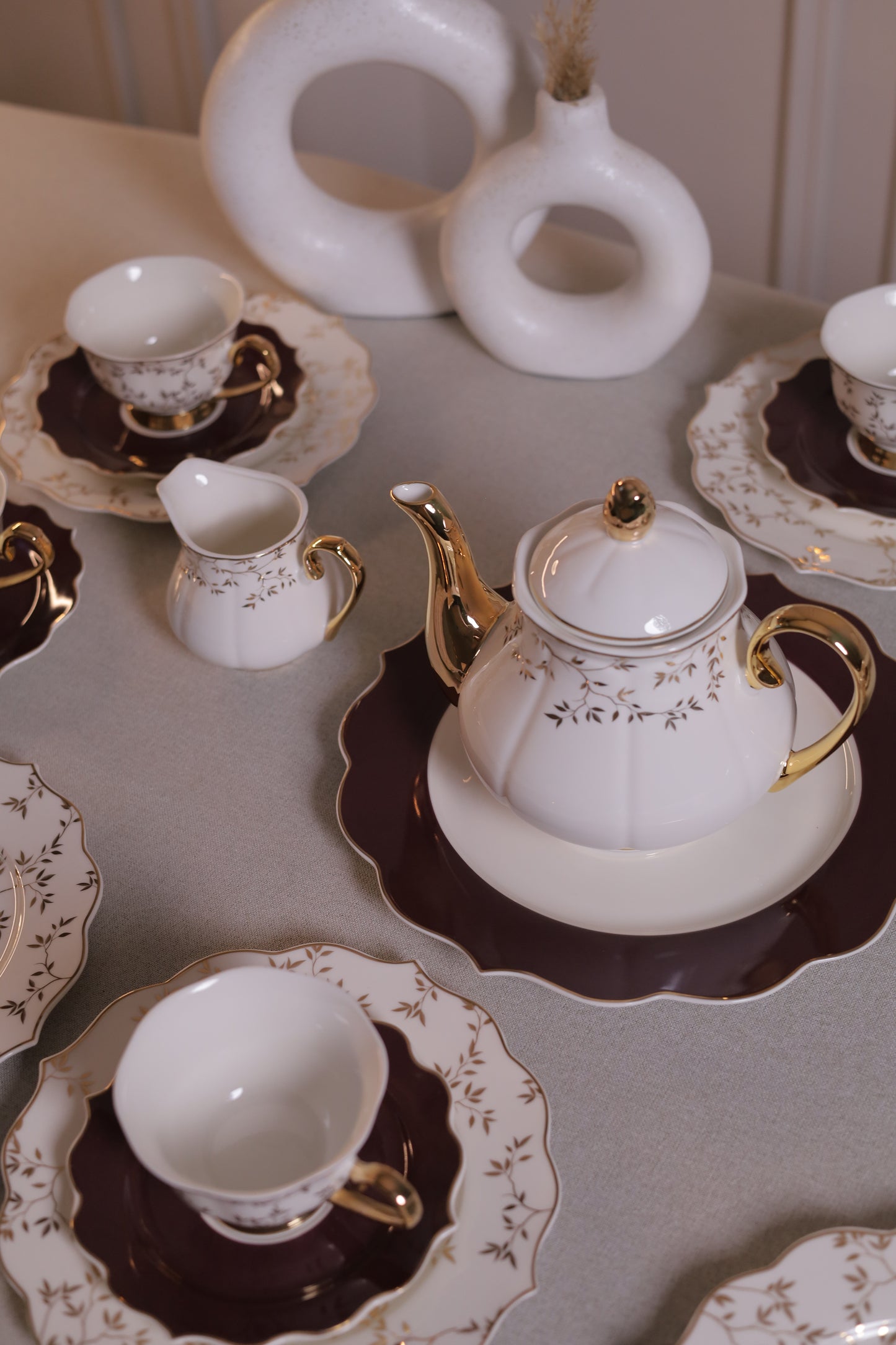 OOLONG Tea and Gateau Set 24 pcs