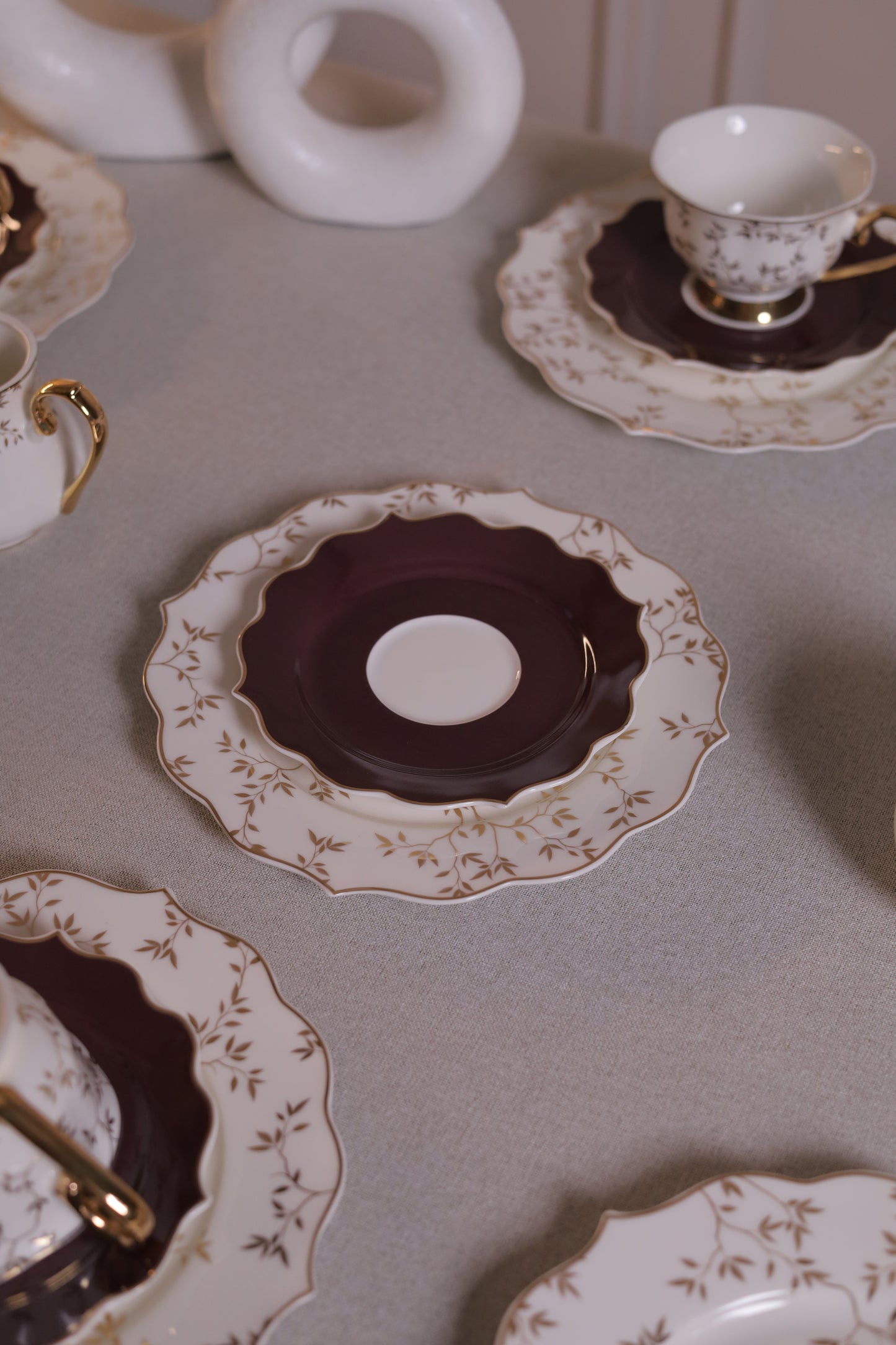 OOLONG Tea and Gateau Set 24 pcs