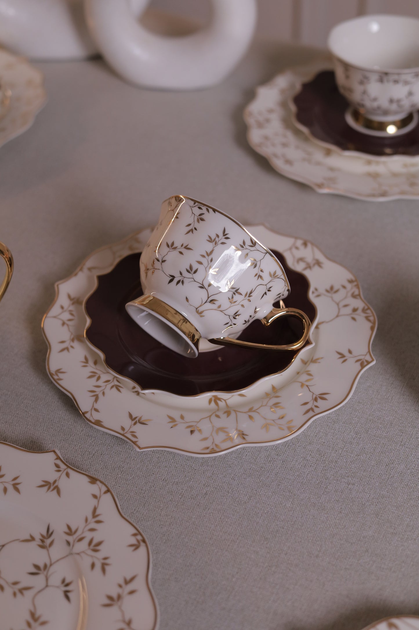 OOLONG Tea and Gateau Set 24 pcs