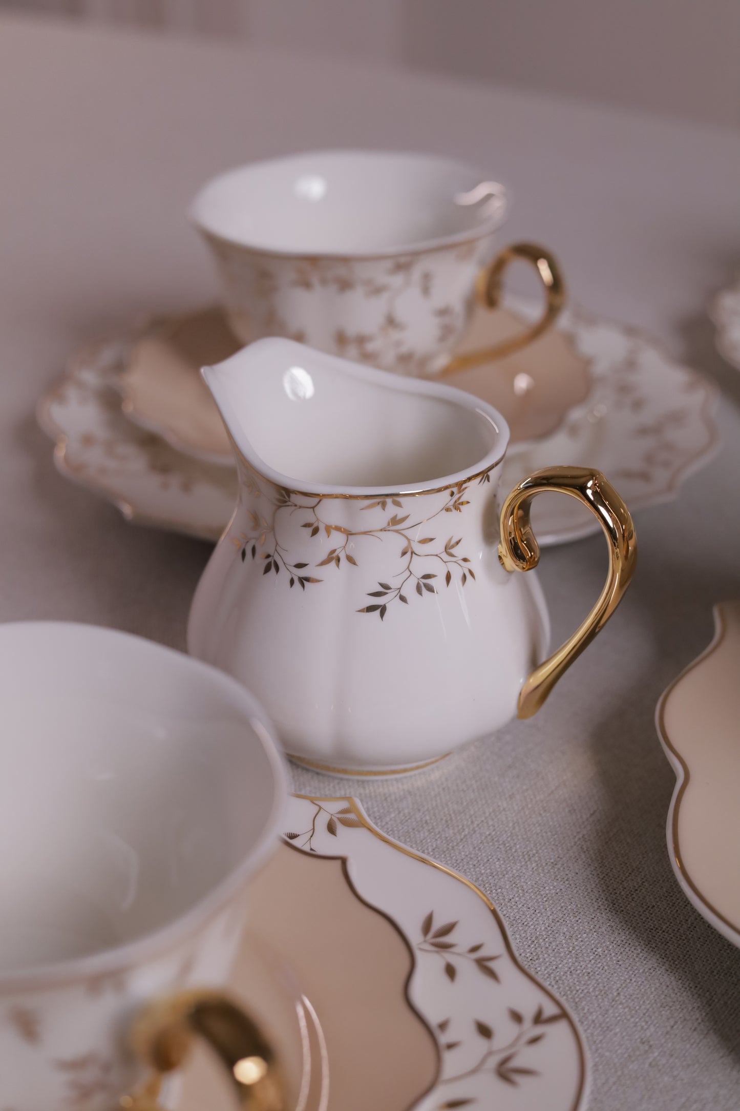 LEMONGRASS Tea and Gateau Set 24 pcs