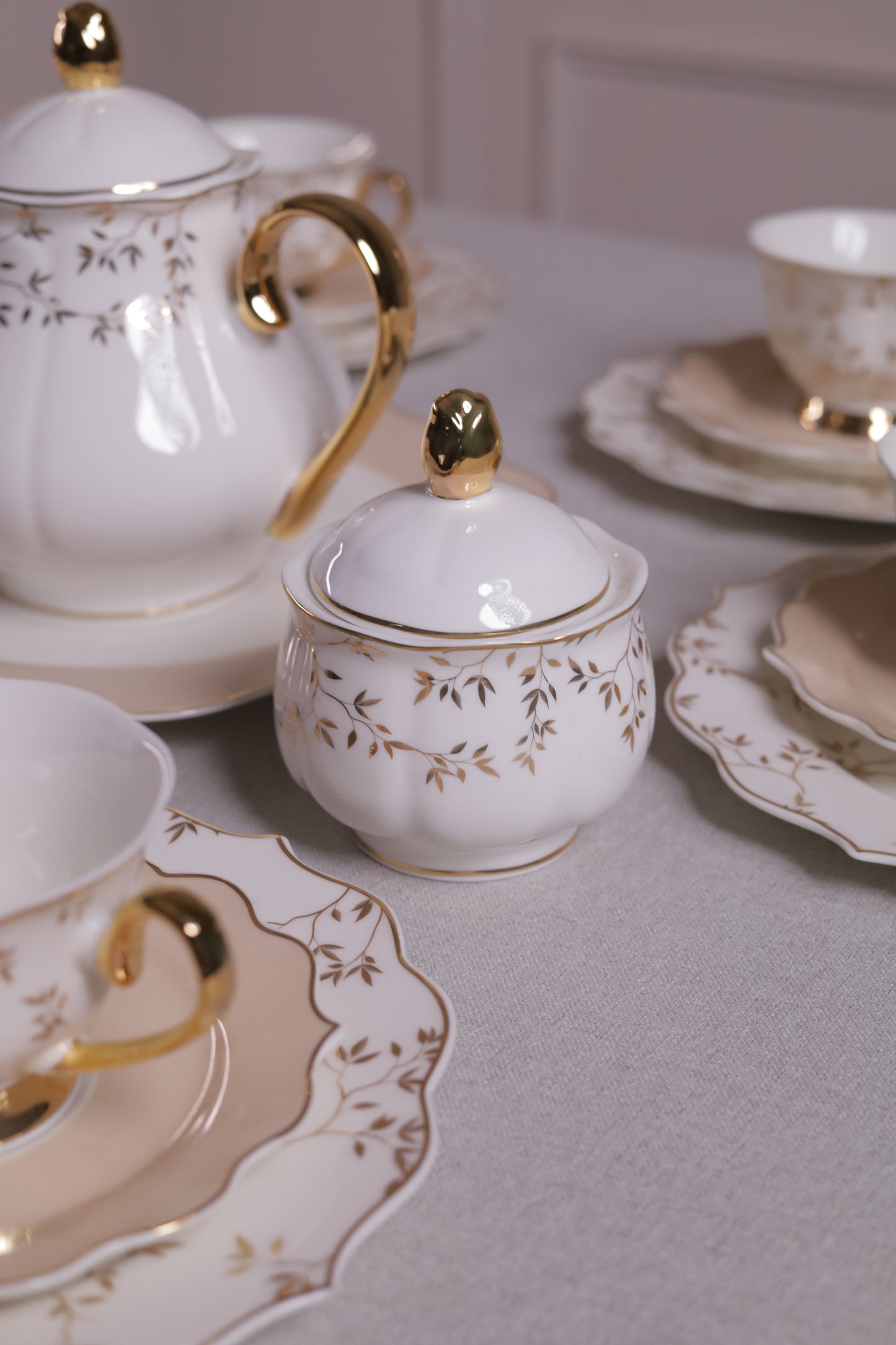 LEMONGRASS Tea and Gateau Set 24 pcs