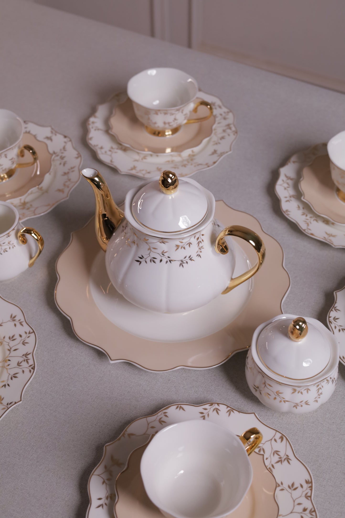 LEMONGRASS Tea and Gateau Set 24 pcs