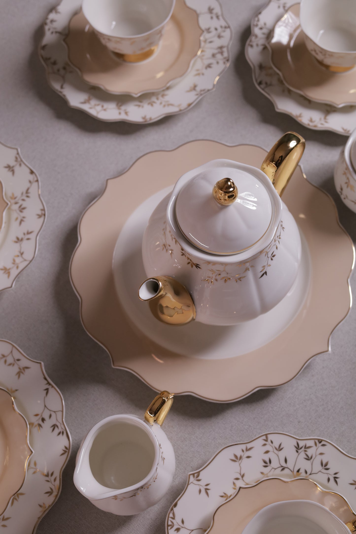 LEMONGRASS Tea and Gateau Set 24 pcs
