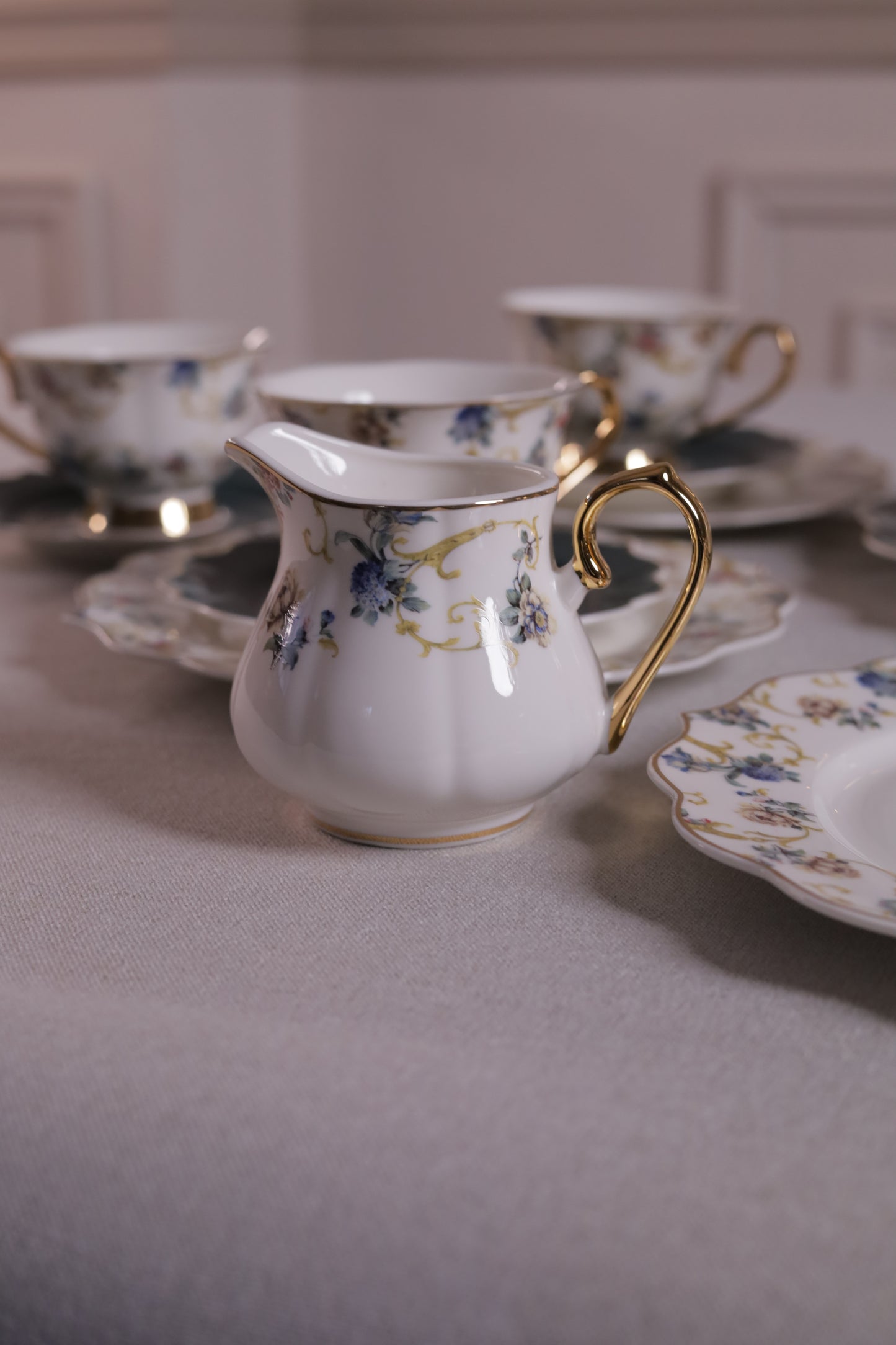 BUTTERFLY Tea and Gateau Set 24 pcs