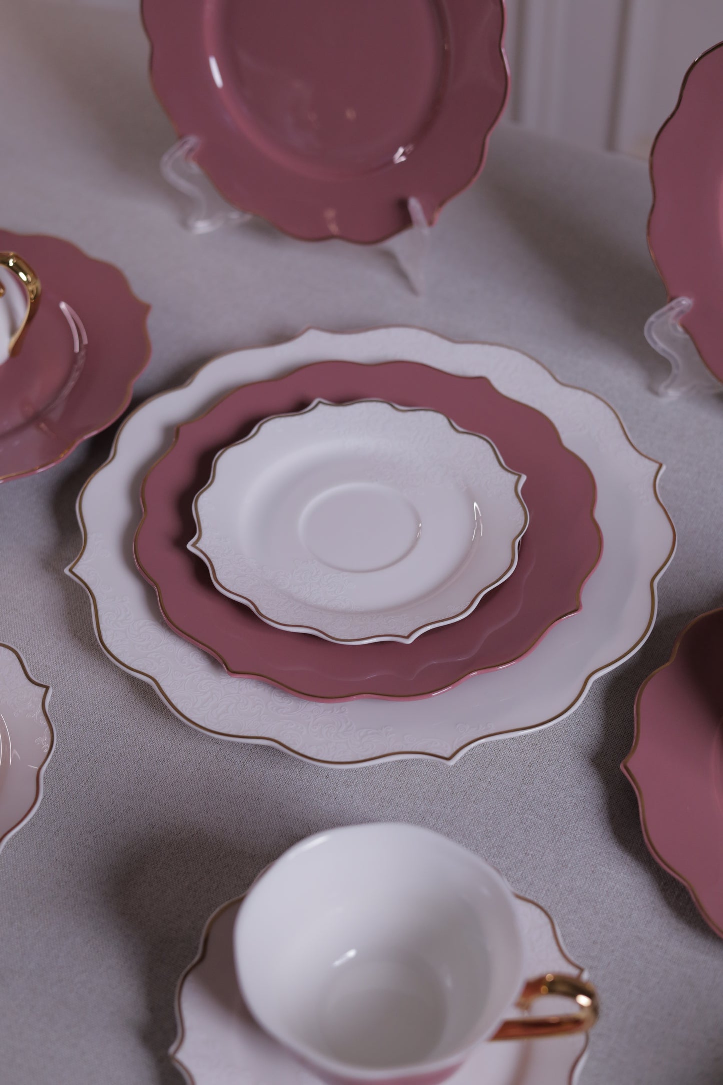 ROSE Tea and Gateau Set 24 pcs
