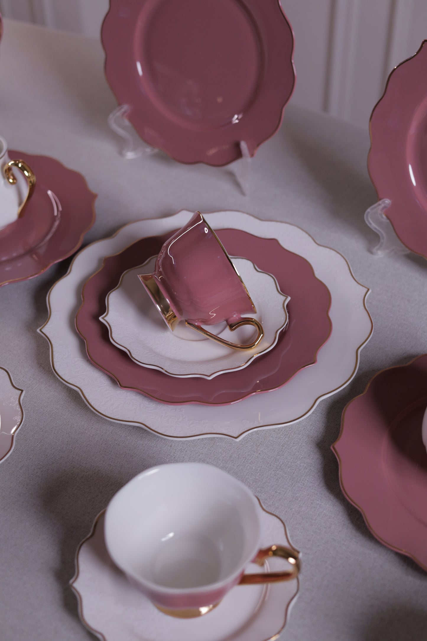 ROSE Tea and Gateau Set 24 pcs