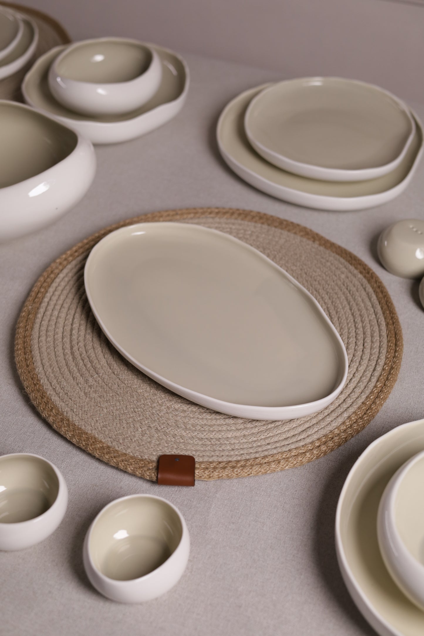 CREAMY ORBIT dinner set 30 pcs