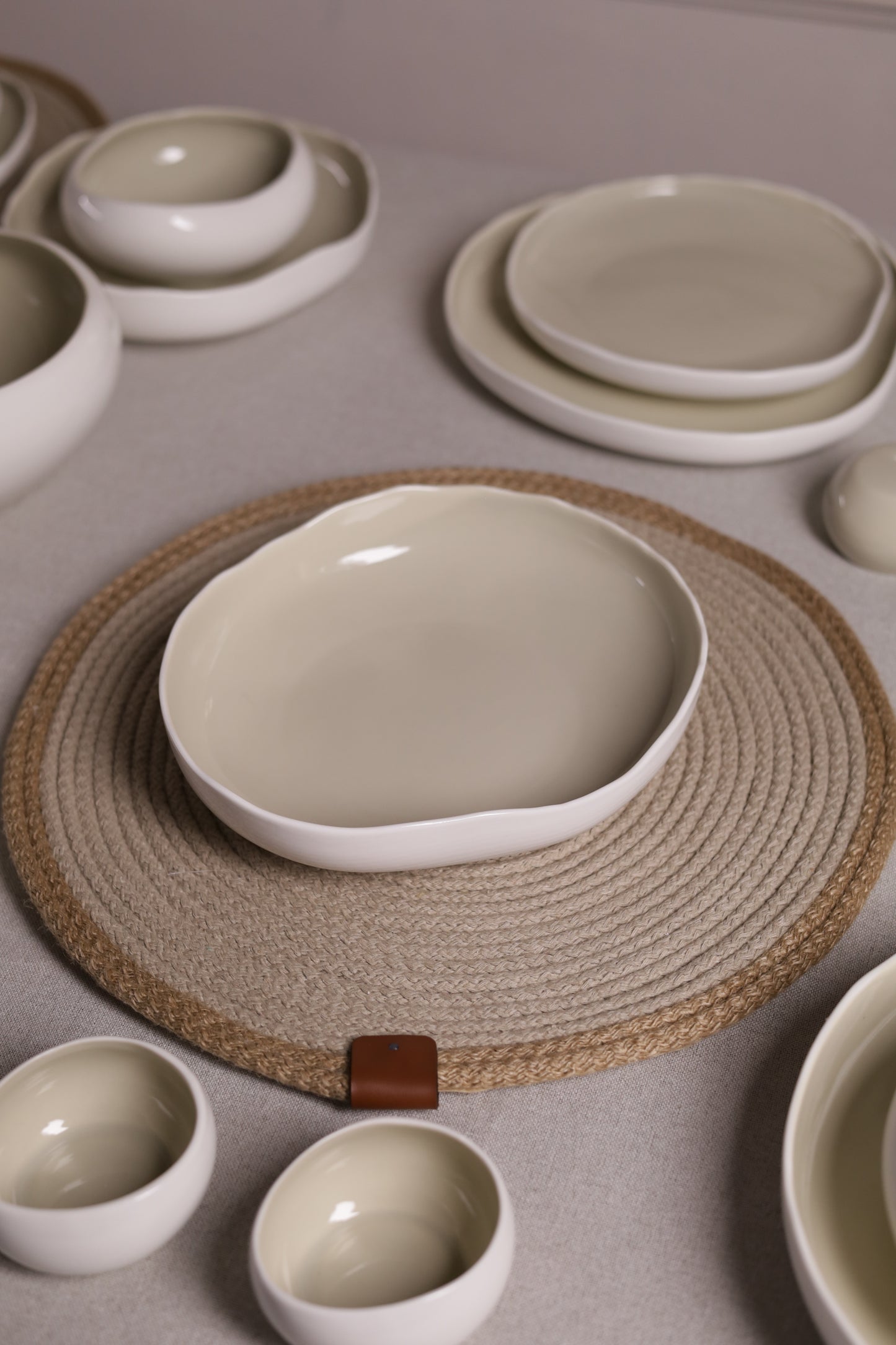 CREAMY ORBIT dinner set 30 pcs