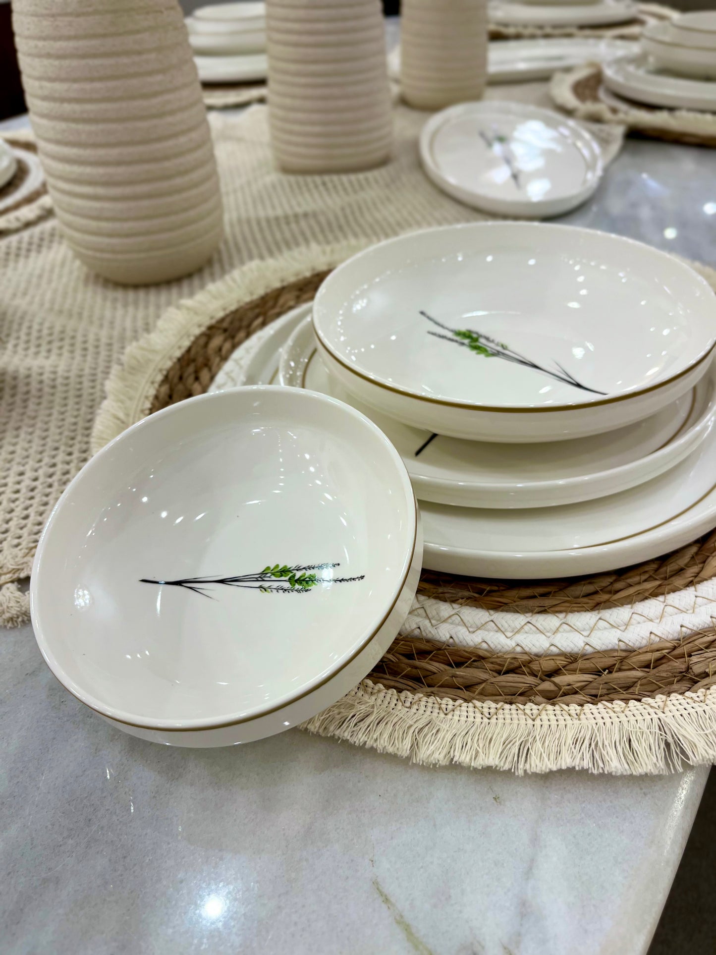 LAVERA dinner set 30 pcs