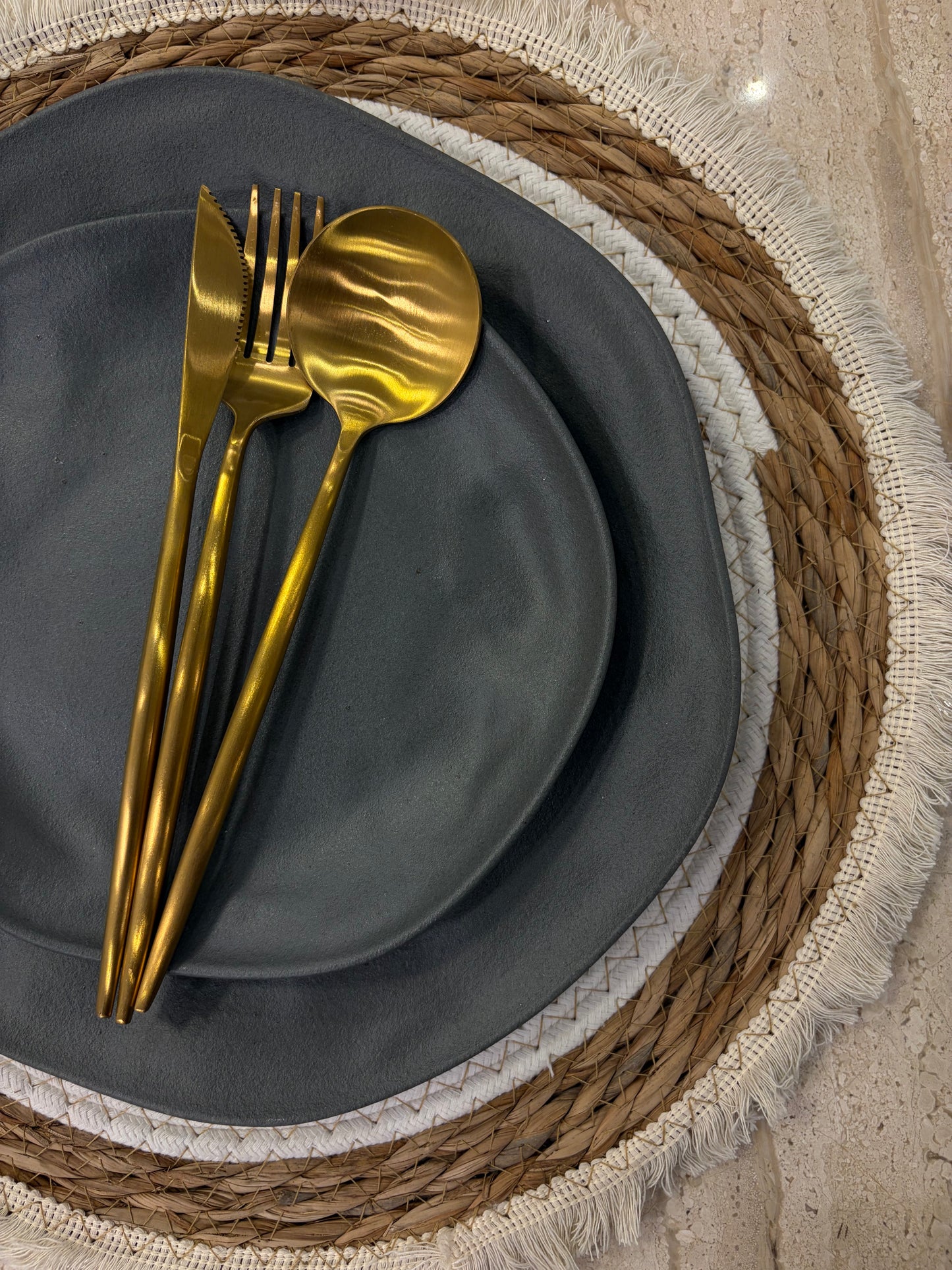 MATT BLACK dinner set 24 pcs